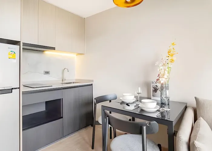 Apartamento Tierra Residences In Bangkok