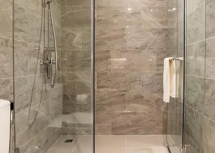 Tierra Residences In